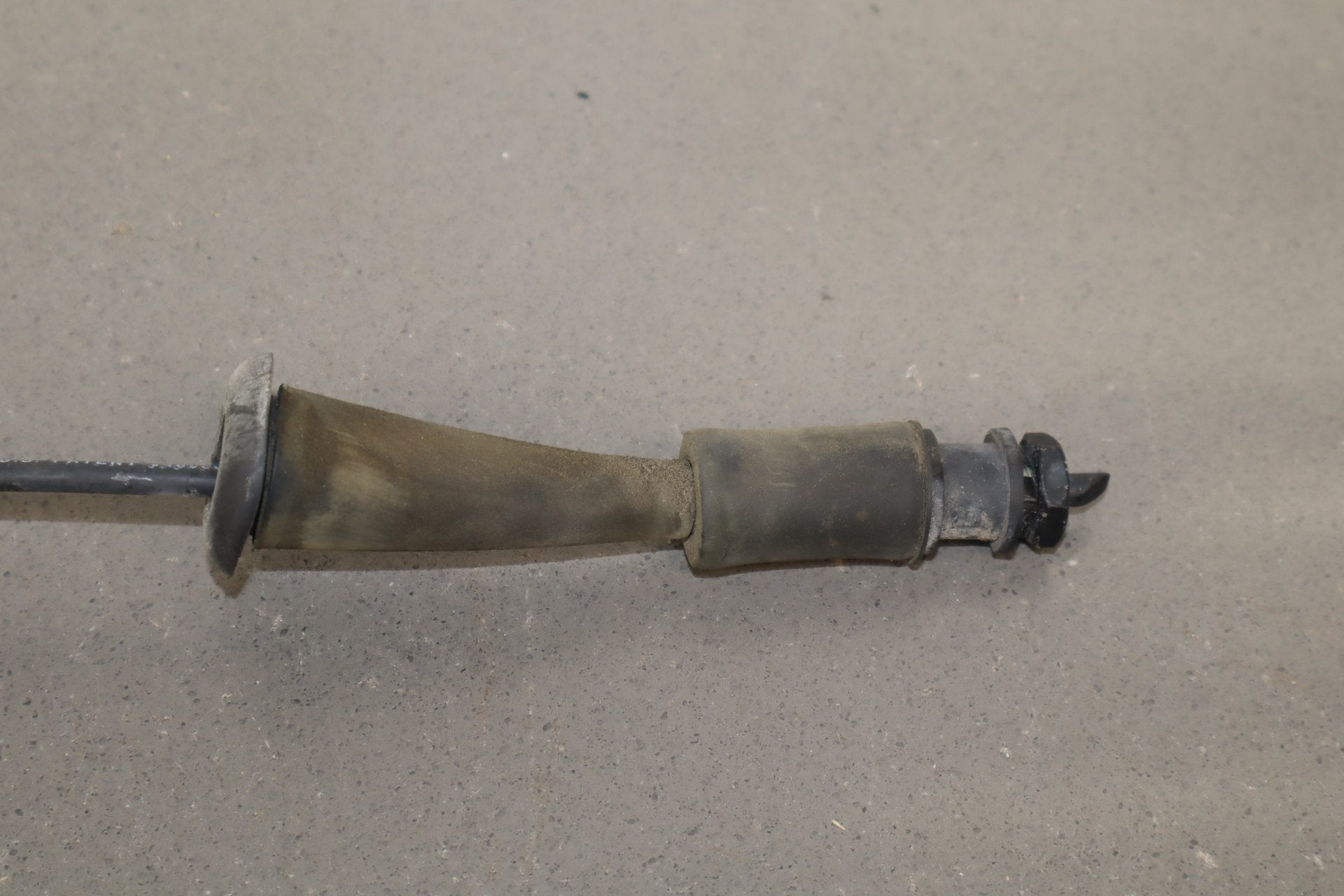 1997-2004 C5 Corvette Fuel Tank Filler Door Release Cable & Motor 10275633