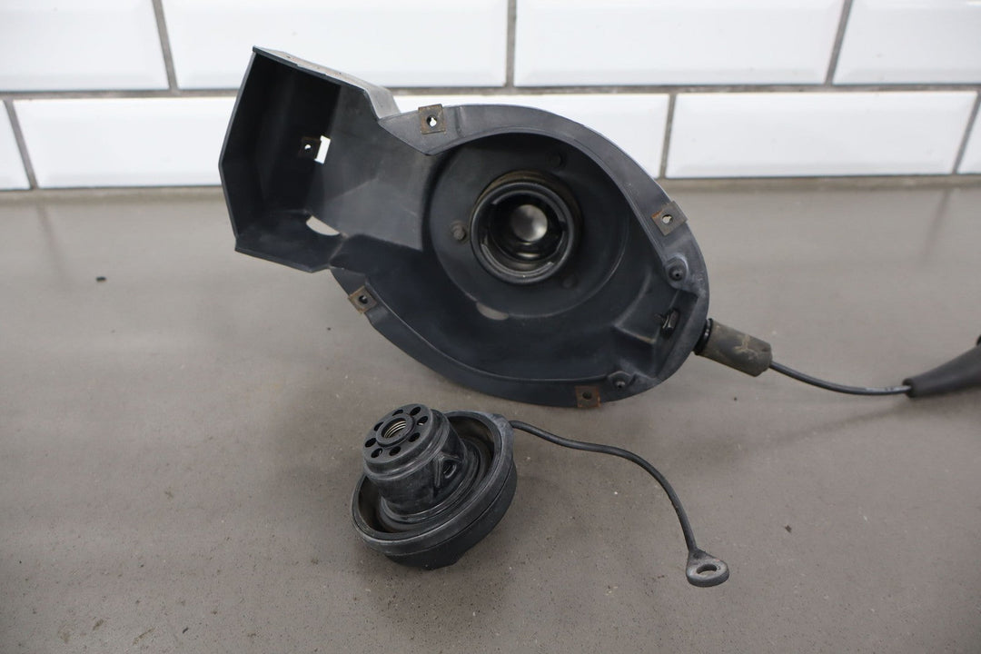 1997 - 2004 C5 Corvette Fuel Tank Filler Door Release Cable & Motor