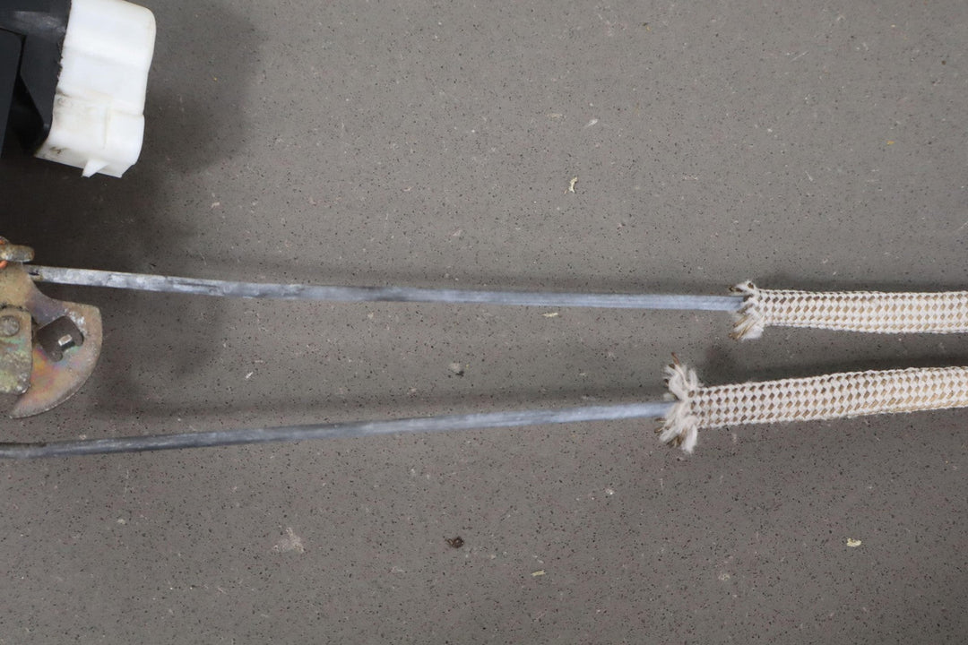 1997 - 2004 C5 Corvette Left Driver Door Latch W/Rods