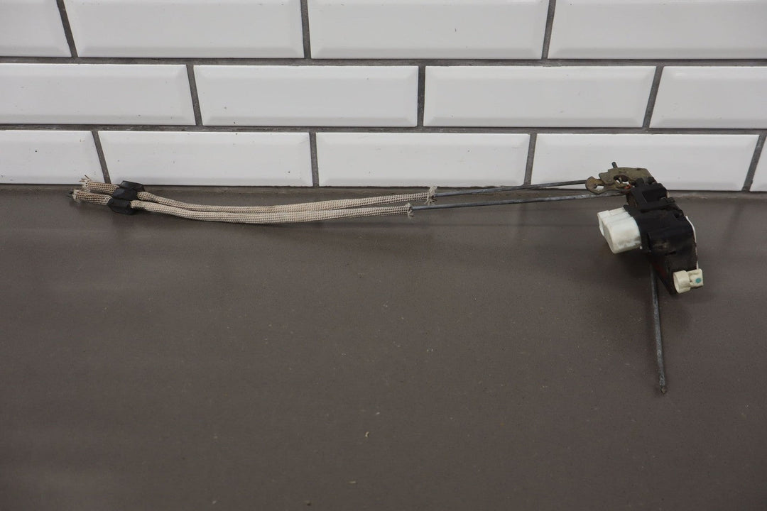 1997 - 2004 C5 Corvette Left Driver Door Latch W/Rods