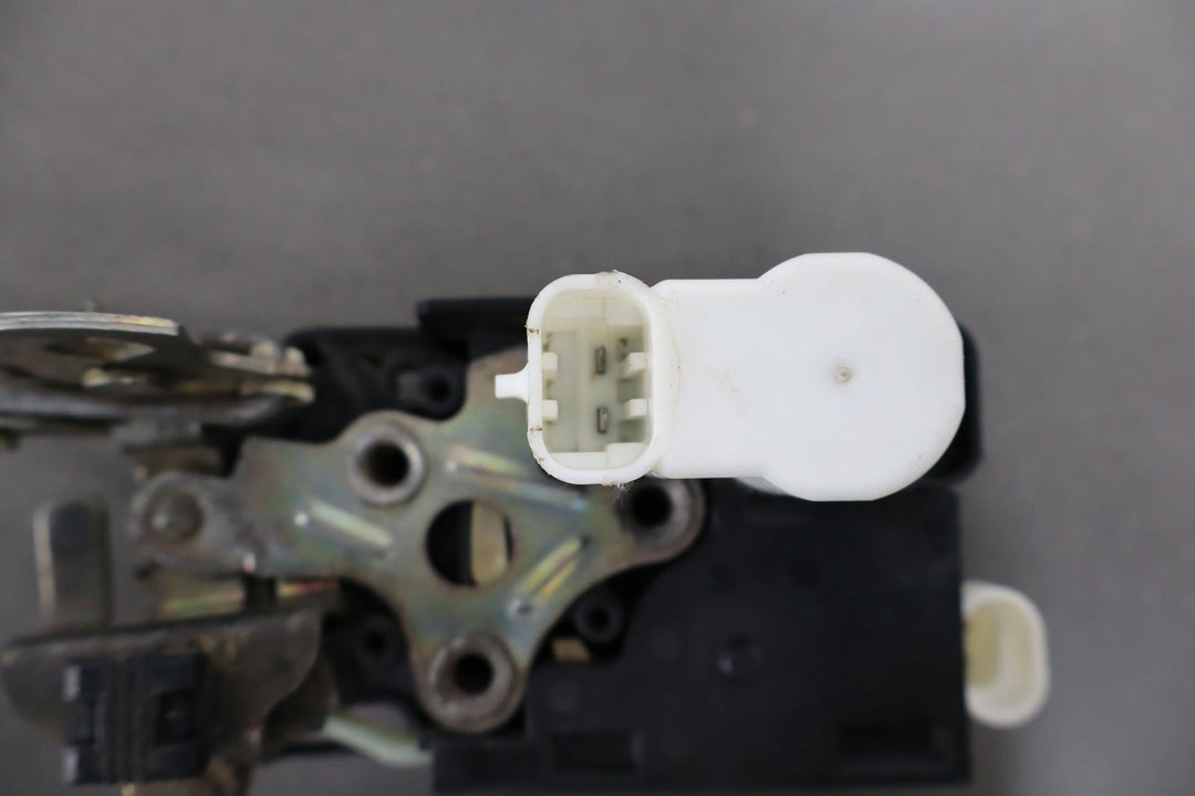 1997 - 2004 C5 Corvette Left Driver Door Latch W/Rods