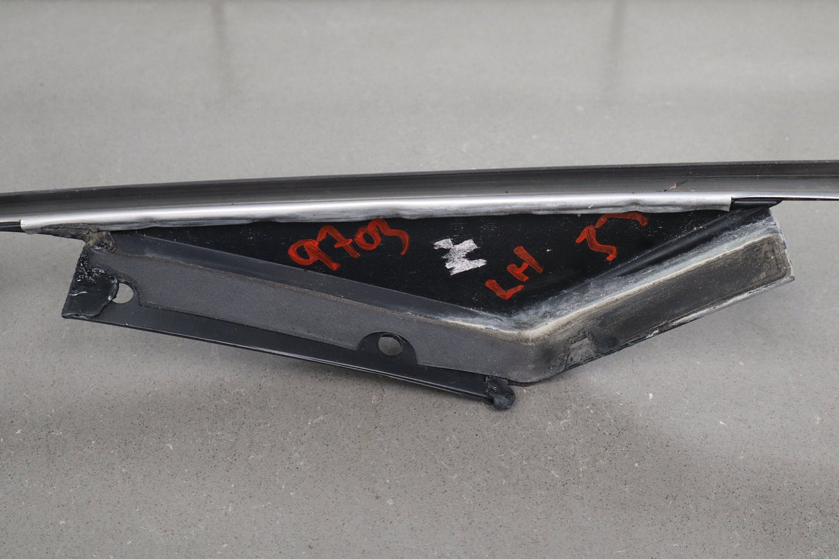 1997-2004 C5 Corvette Left LH Exterior A-Pillar Panel 10246977