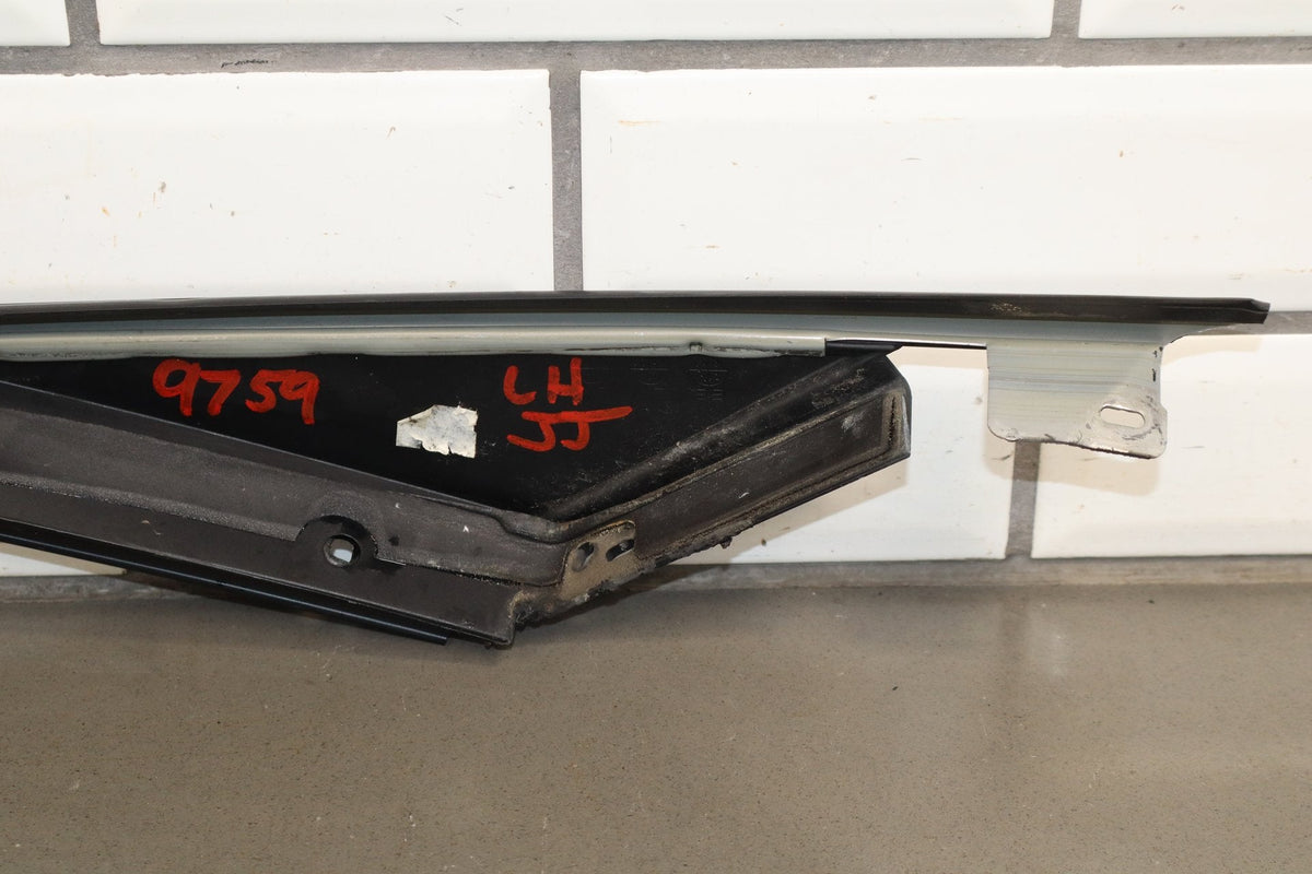 1997-2004 C5 Corvette Left LH Exterior A-Pillar Panel 10246977