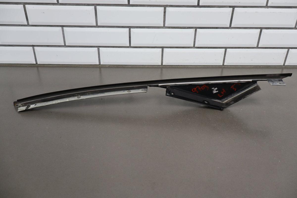 1997-2004 C5 Corvette Left LH Exterior A-Pillar Panel 10246977