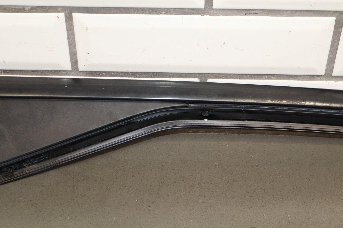 1997-2004 C5 Corvette Left LH Exterior A-Pillar Panel 10246977