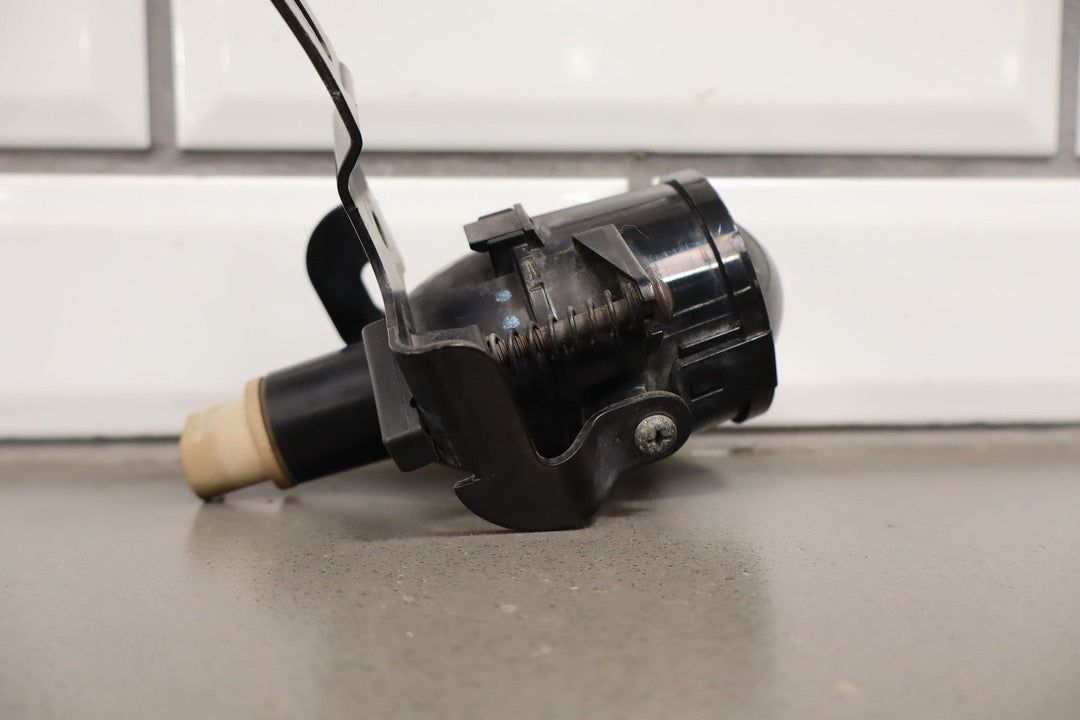 1997 - 2004 C5 Corvette Pair of LH&RH Fog Light Lamps W/Brackets OEM