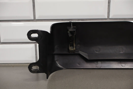 1997 - 2004 C5 Corvette Upper Radiator Shroud Hold Down (10405439)