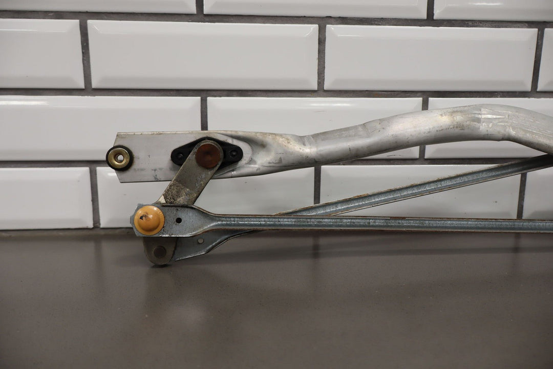 1997 - 2004 C5 Corvette Wiper Transmission Linkage & Motor