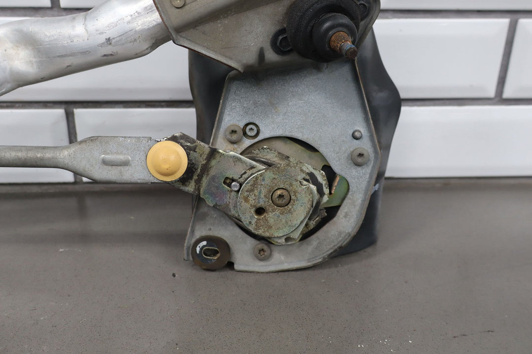 1997 - 2004 C5 Corvette Wiper Transmission Linkage & Motor