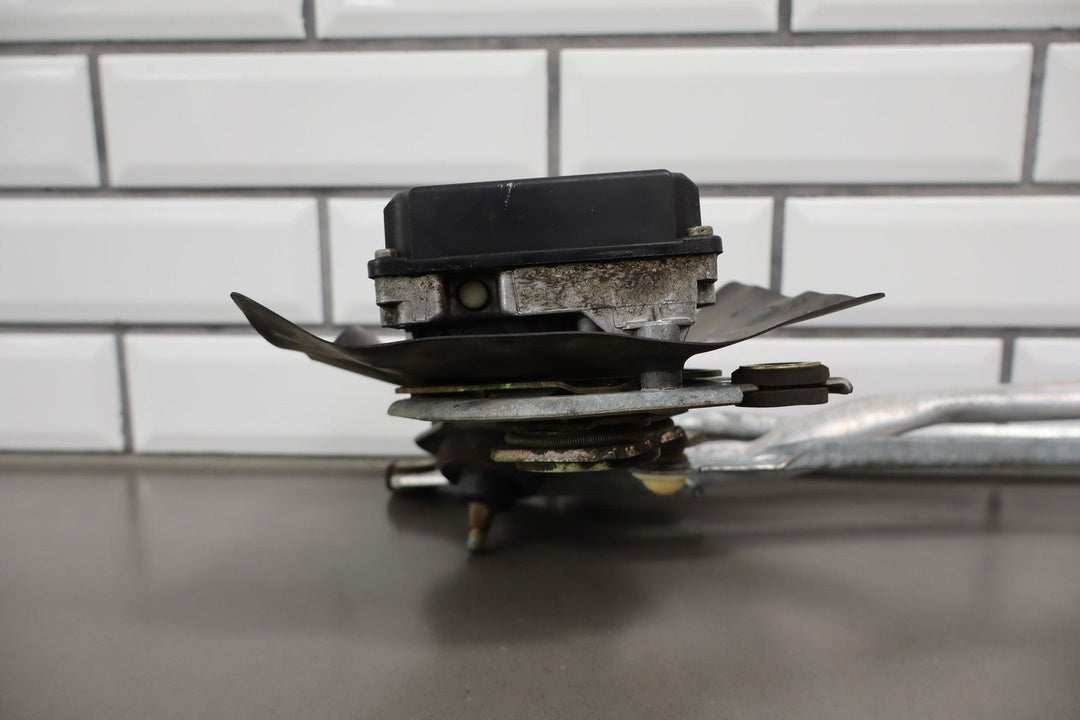 1997 - 2004 C5 Corvette Wiper Transmission Linkage & Motor