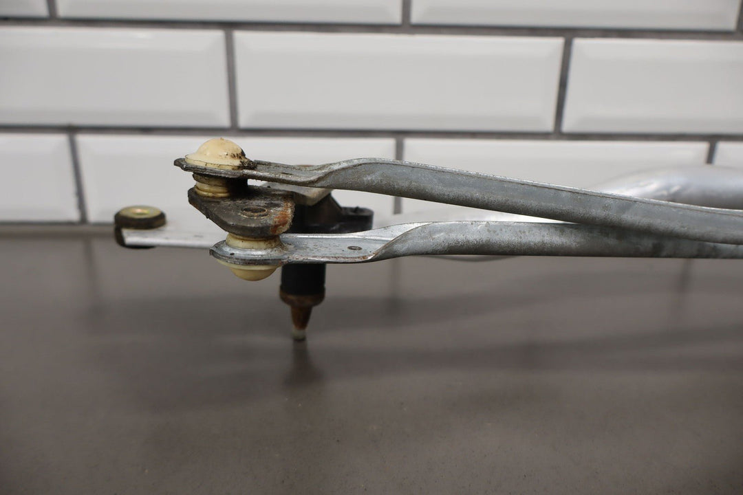 1997 - 2004 C5 Corvette Wiper Transmission Linkage & Motor