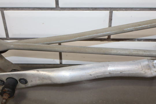 1997 - 2004 C5 Corvette Wiper Transmission Linkage & Motor