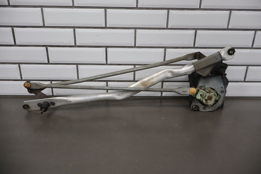1997 - 2004 C5 Corvette Wiper Transmission Linkage & Motor