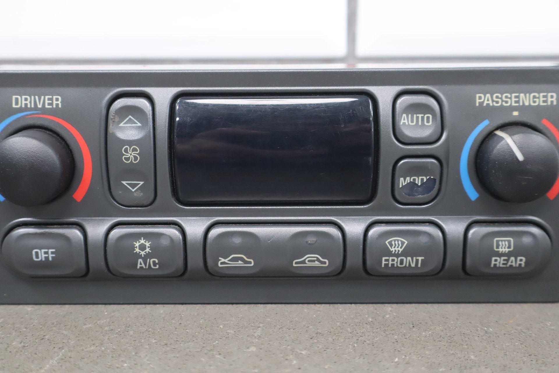 1997-2004 Chevrolet Corvette Automatic Temperature Climate Control CJ2