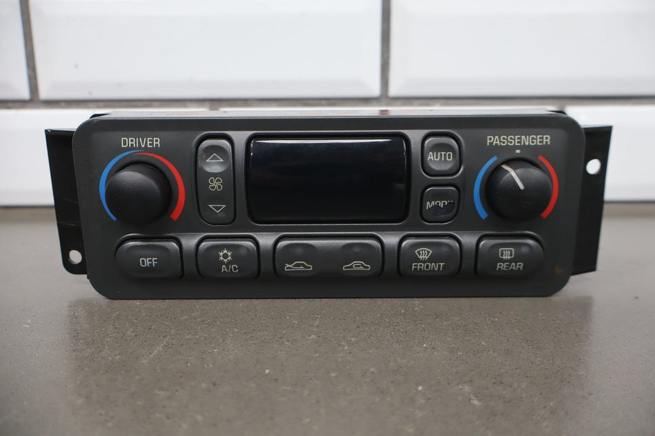 1997-2004 Chevrolet Corvette Automatic Temperature Climate Control CJ2