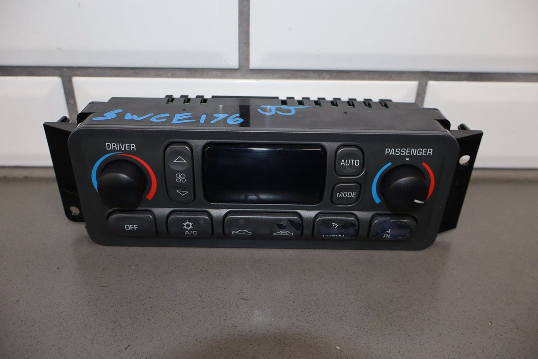 1997 - 2004 Chevrolet Corvette Automatic Temperature Climate Control CJ2