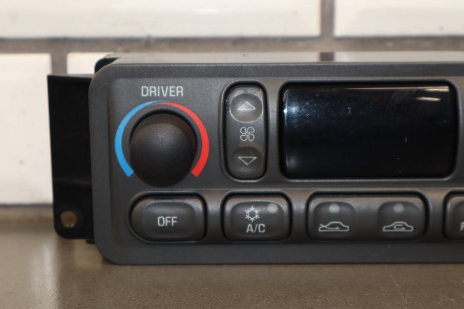 1997-2004 Chevrolet Corvette Automatic Temperature Climate Control CJ2