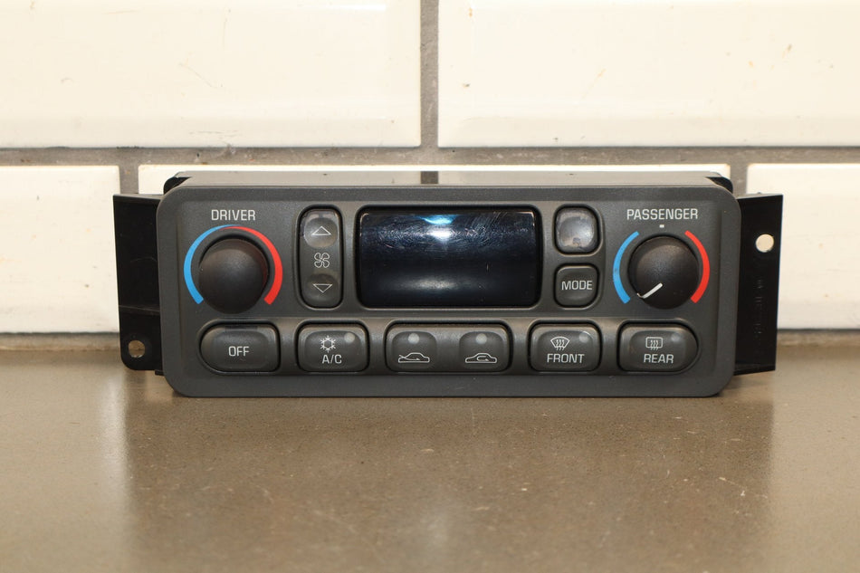 1997-2004 Chevrolet Corvette Automatic Temperature Climate Control CJ2