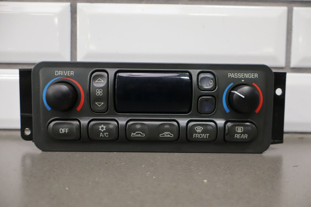1997 - 2004 Chevrolet Corvette Automatic Temperature Climate Control CJ2
