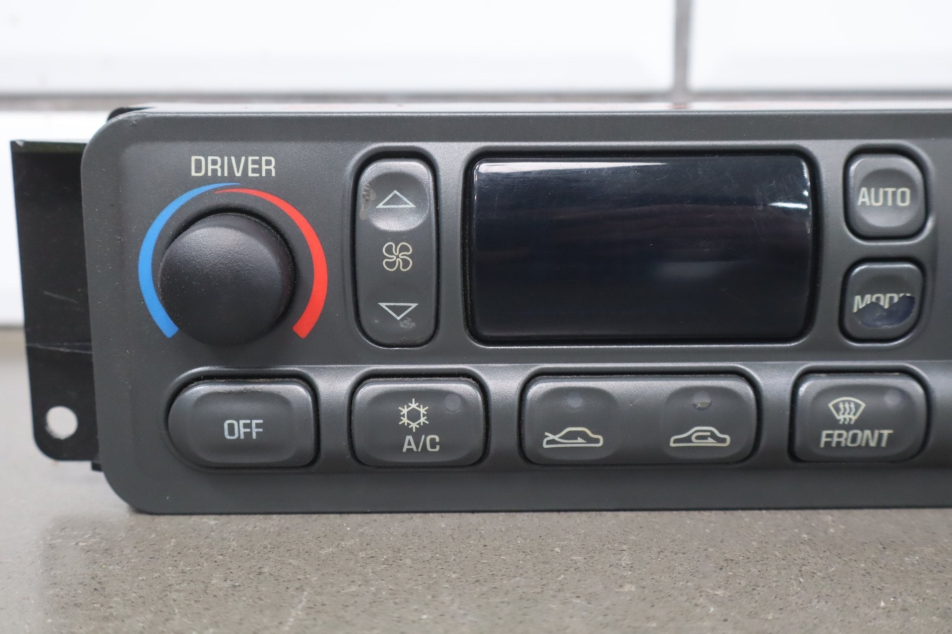 1997-2004 Chevrolet Corvette Automatic Temperature Climate Control CJ2