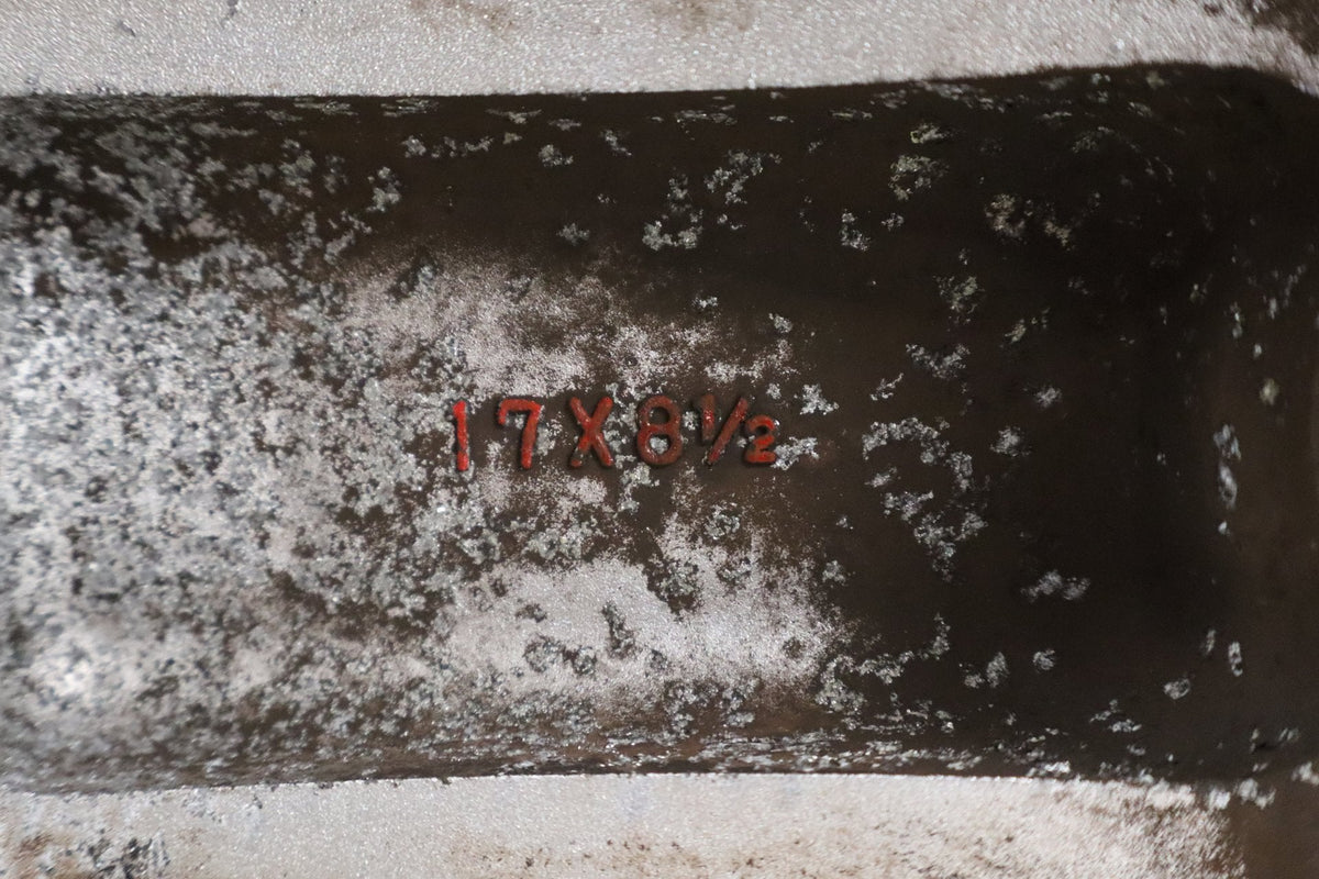 1997-2004 Chevrolet Corvette C5 17x8.5 Chrome Wheel LH Front