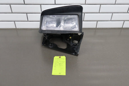 1997-2004 Chevrolet Corvette C5 5.7L Right Headlamp Assembly 16526232