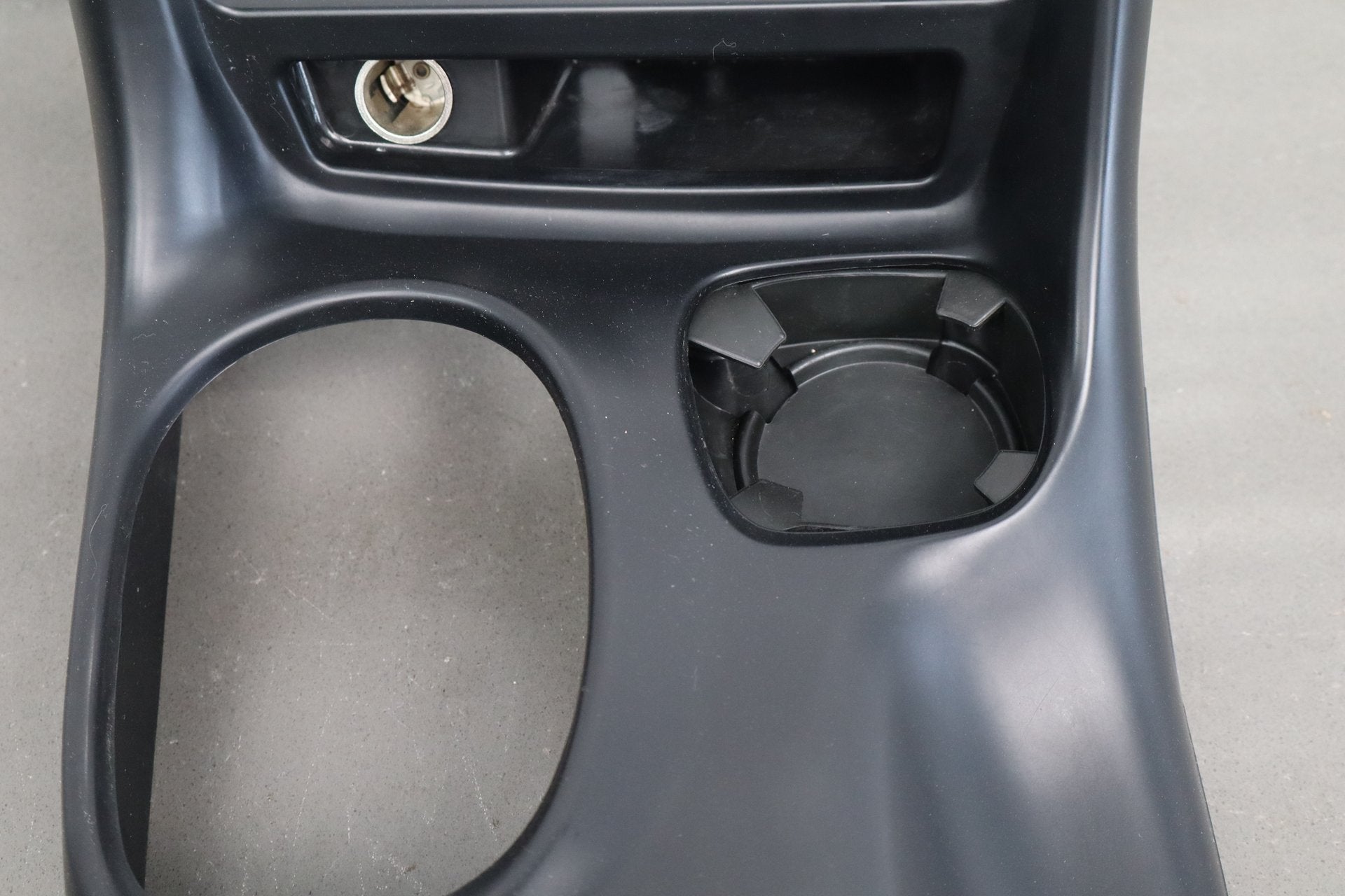 1997-2004 Chevrolet Corvette C5 Aftermarket Double DIN Radio Bezel