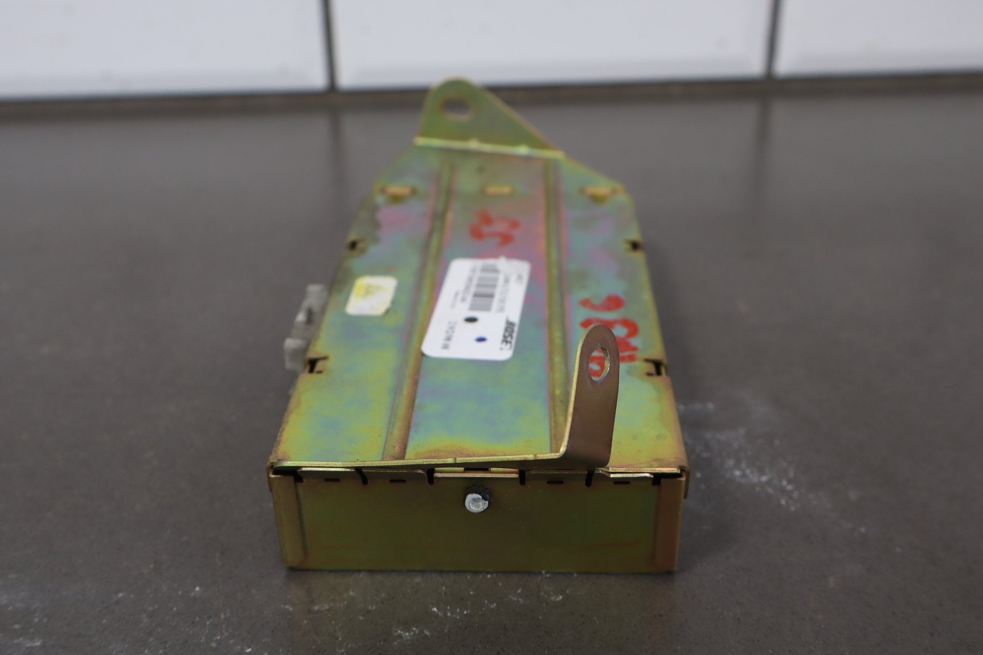 1997-2004 Chevrolet Corvette C5 Bose Radio Amplifier OEM 10290827