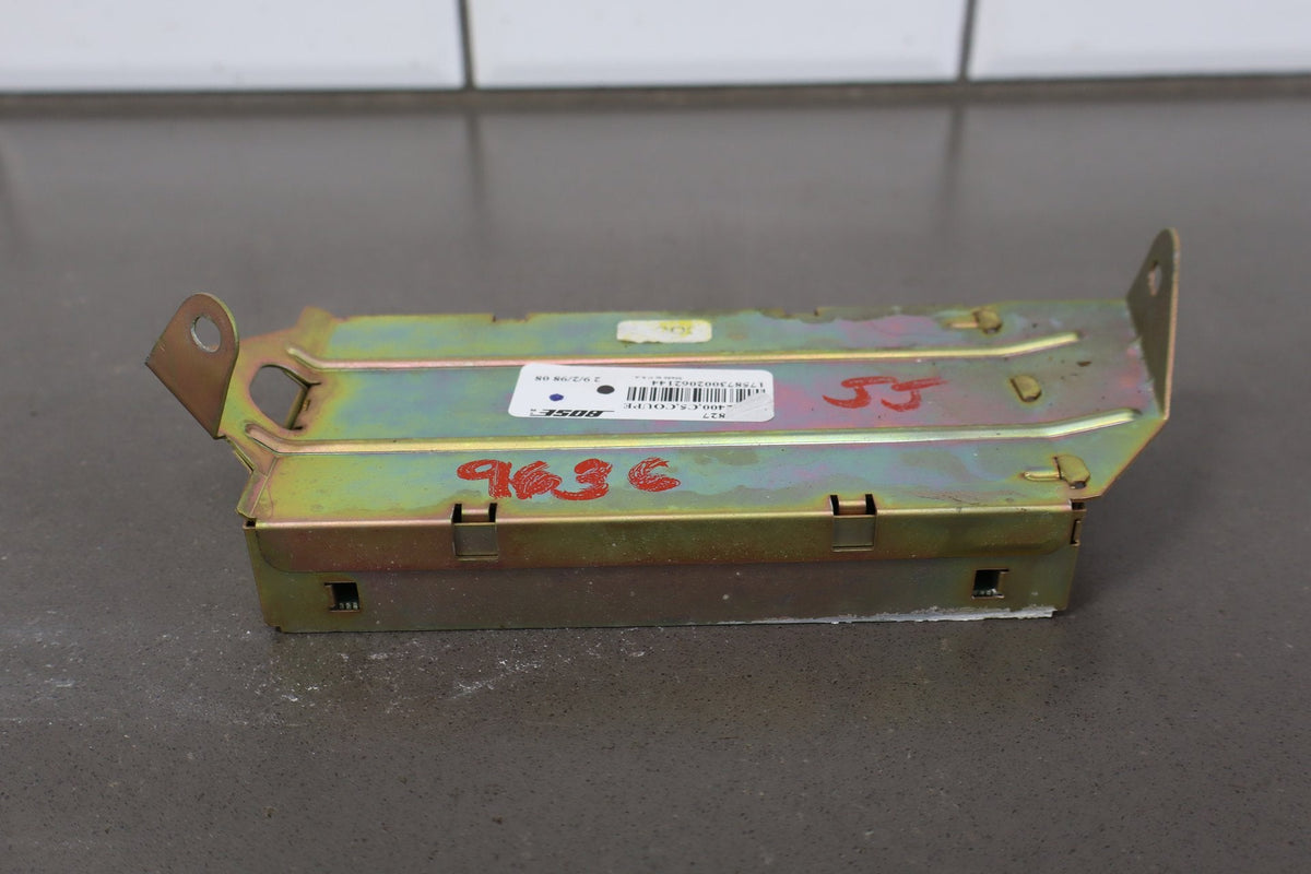 1997-2004 Chevrolet Corvette C5 Bose Radio Amplifier OEM 10290827