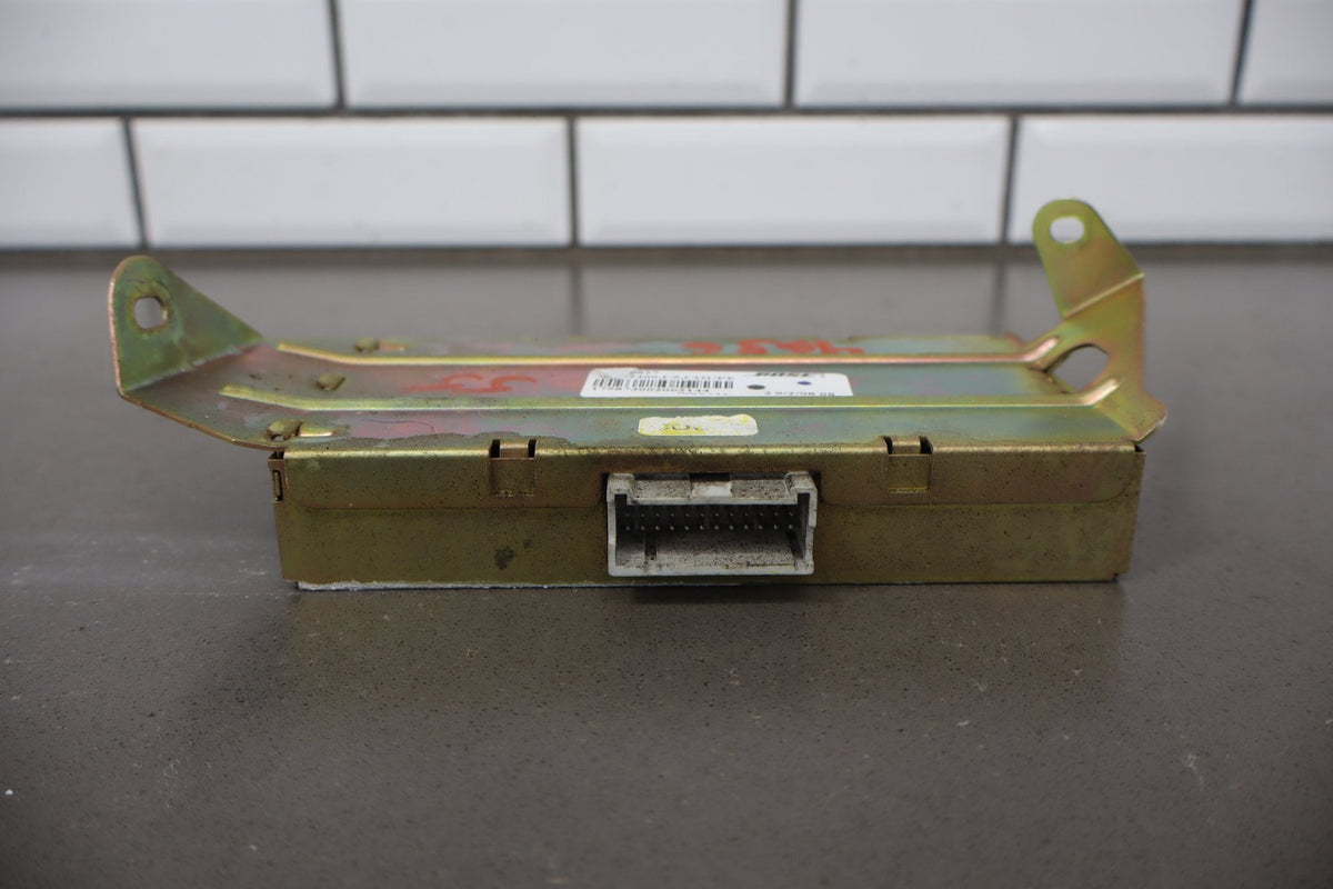 1997-2004 Chevrolet Corvette C5 Bose Radio Amplifier OEM 10290827