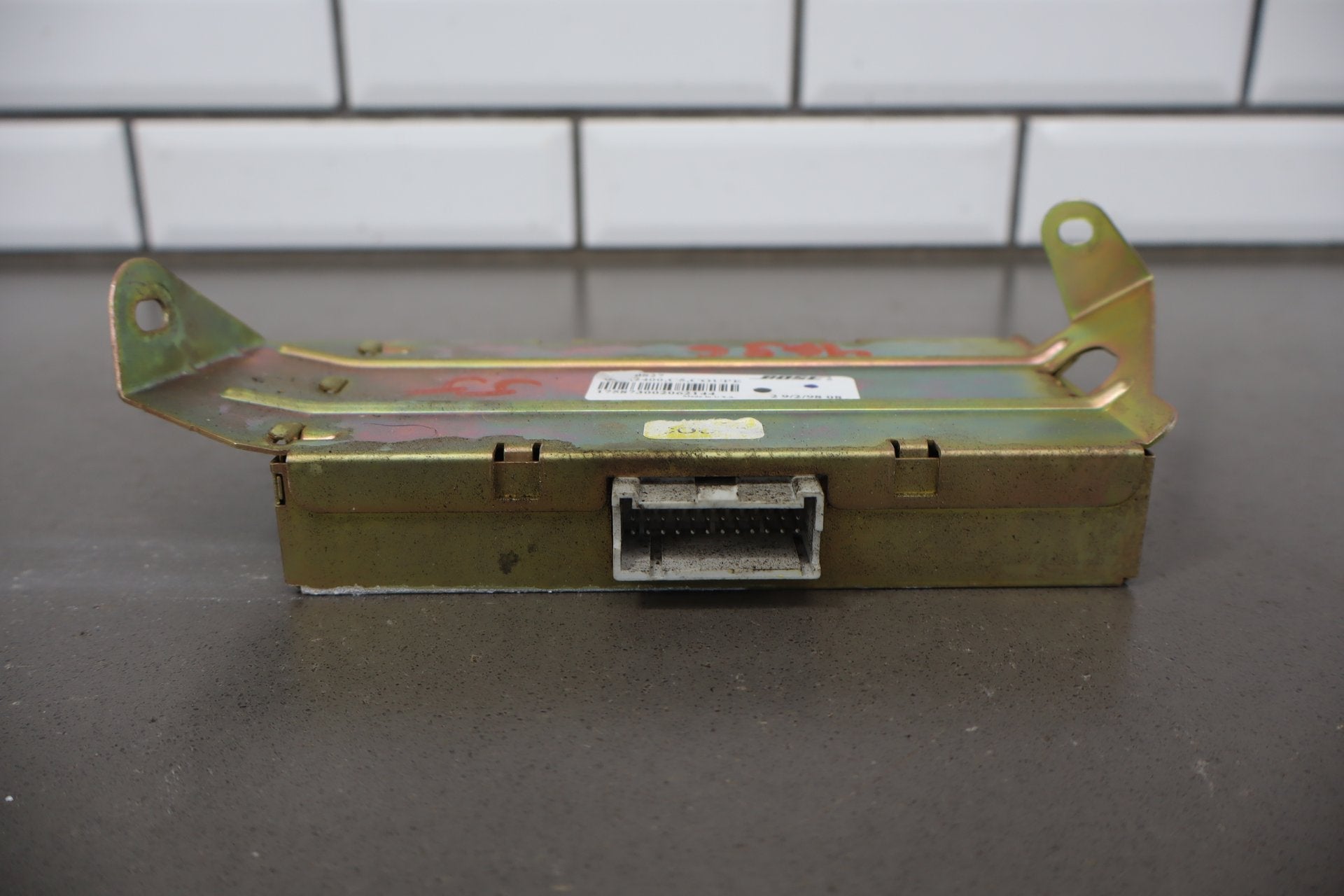 1997-2004 Chevrolet Corvette C5 Bose Radio Amplifier OEM 10290827