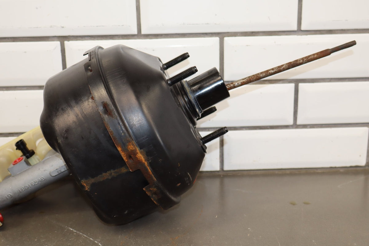 1997-2004 Chevrolet Corvette C5 Brake Booster w/ Master Cylinder