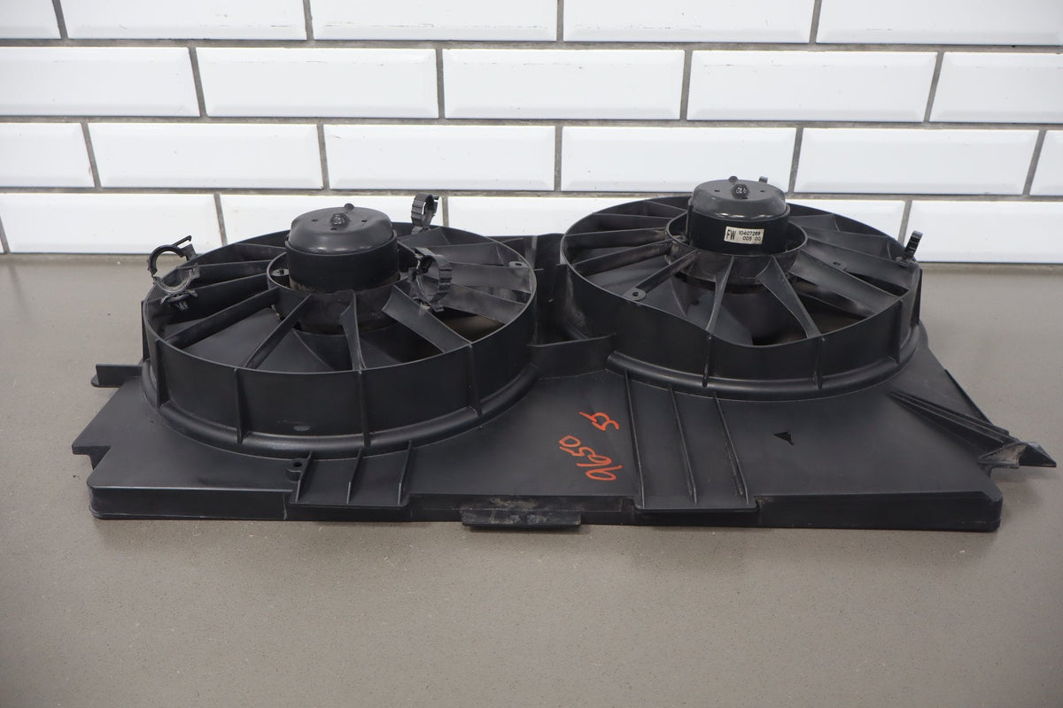 1997-2004 Chevrolet Corvette C5 Cooling Fan 24001282