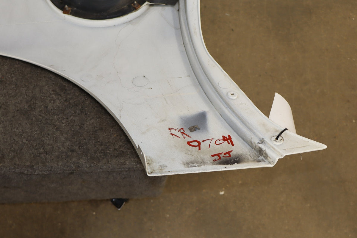 1997-2004 Chevrolet Corvette C5 Coupe Left Driver Quarter Panel Artic White 10