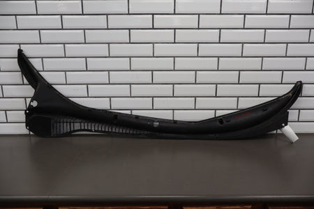 1997-2004 Chevrolet Corvette C5 Cowl Vent Panel 10446063