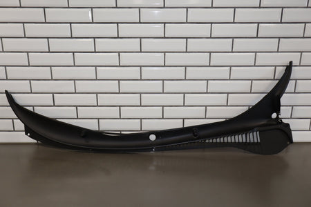 1997-2004 Chevrolet Corvette C5 Cowl Vent Panel 10446063