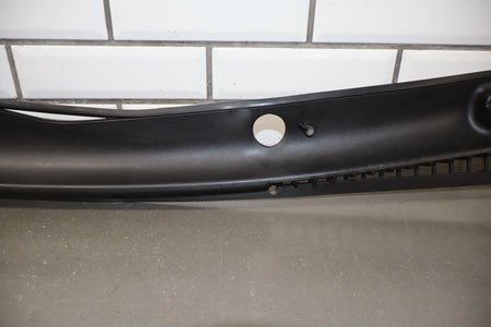 1997-2004 Chevrolet Corvette C5 Cowl Vent Panel 10446063