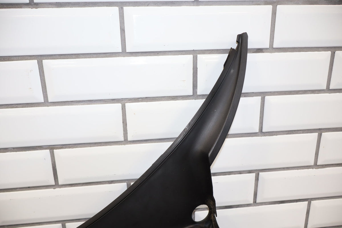 1997-2004 Chevrolet Corvette C5 Cowl Vent Panel 10446063