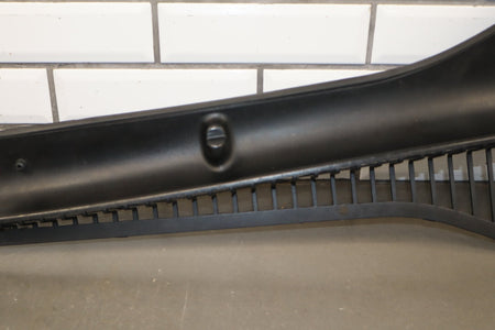 1997-2004 Chevrolet Corvette C5 Cowl Vent Panel 10446063