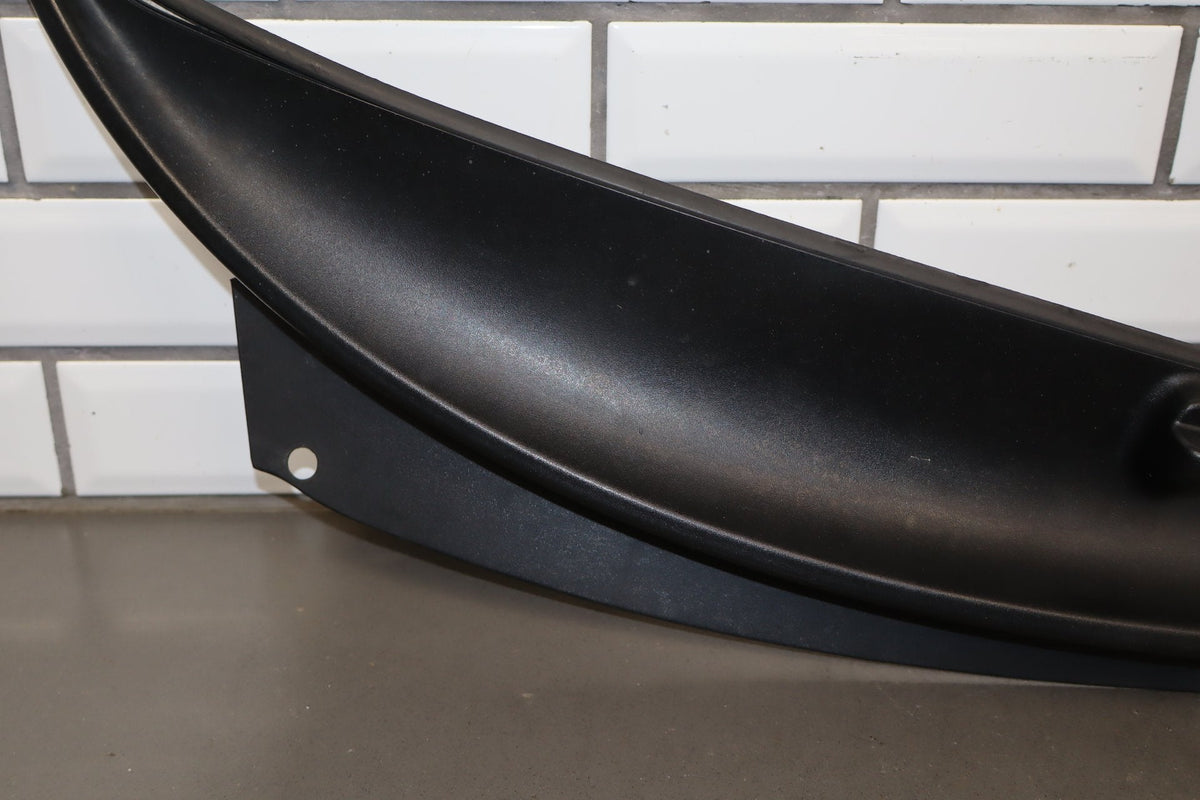 1997-2004 Chevrolet Corvette C5 Cowl Vent Panel 10446063