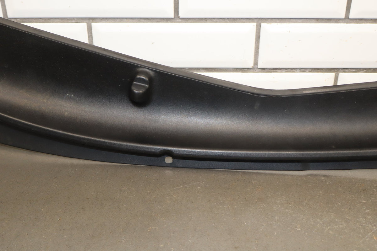 1997-2004 Chevrolet Corvette C5 Cowl Vent Panel 10446063