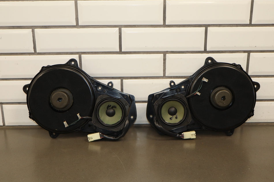 1997-2004 Chevrolet Corvette C5 Door Speakers Bose - Pair 10447355