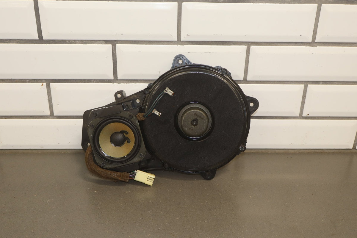 1997-2004 Chevrolet Corvette C5 Door Speakers Bose- Pair 10447355