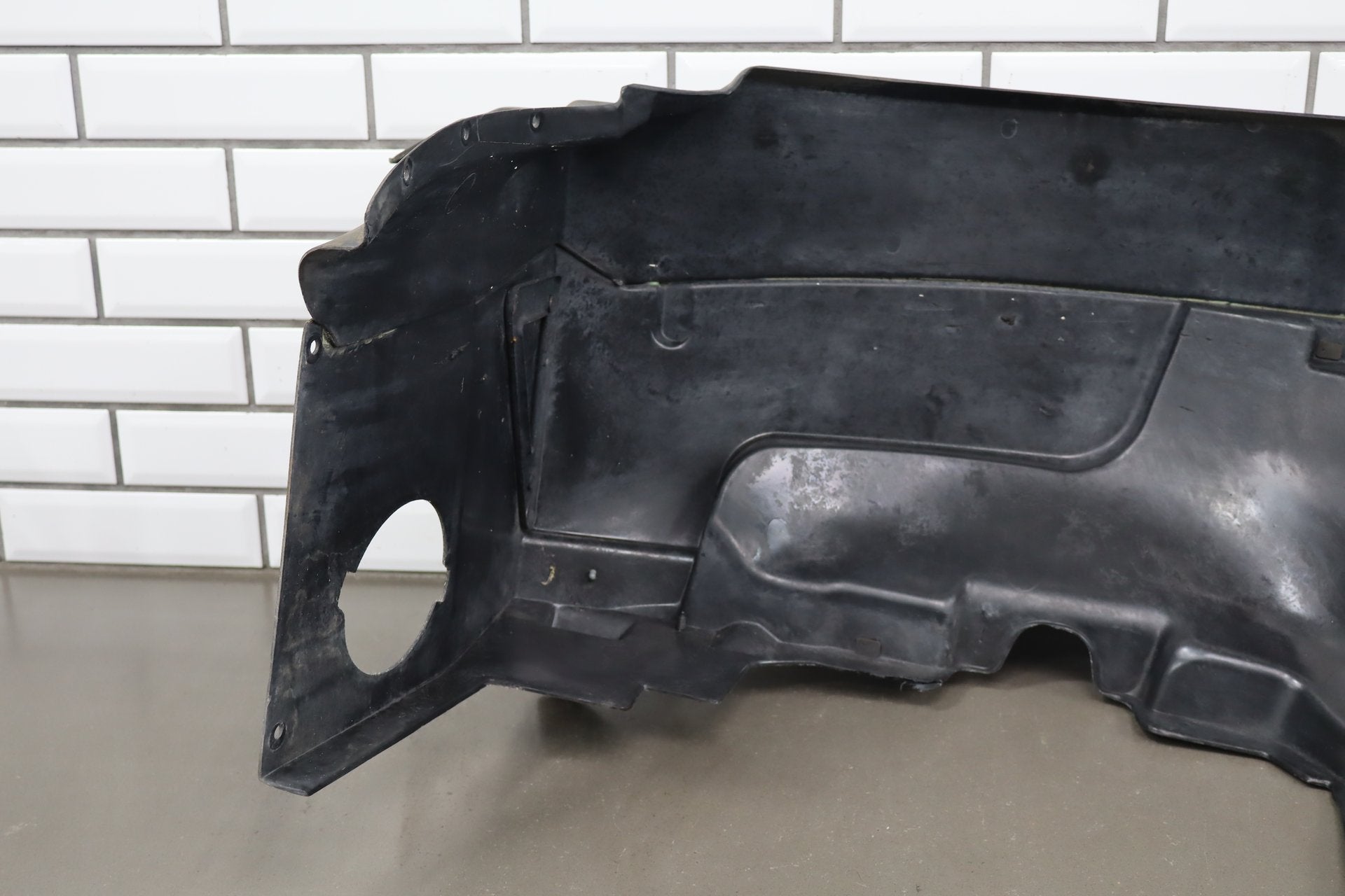 1997-2004 Chevrolet Corvette C5 - Driver Left Wheelhouse Panel