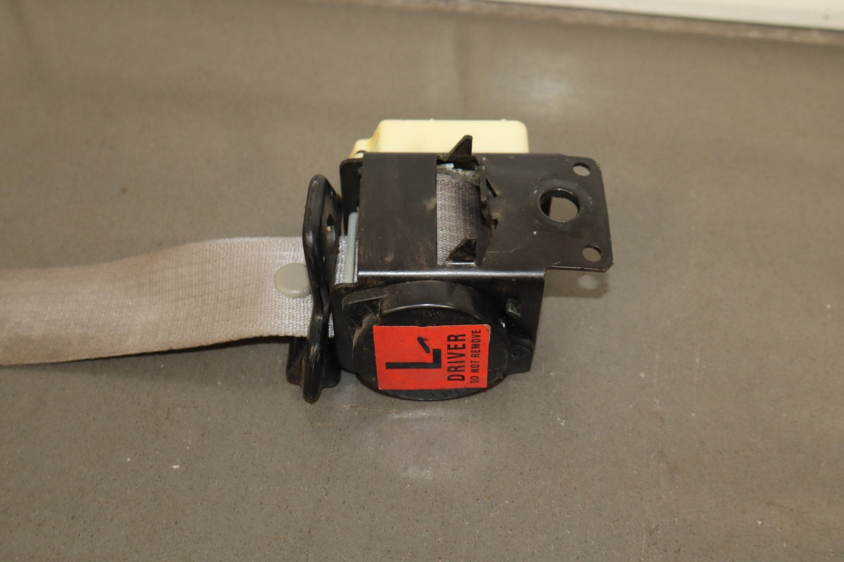 1997-2004 Chevrolet Corvette C5 Driver Seat Belt Retractor Light Grey 88893509