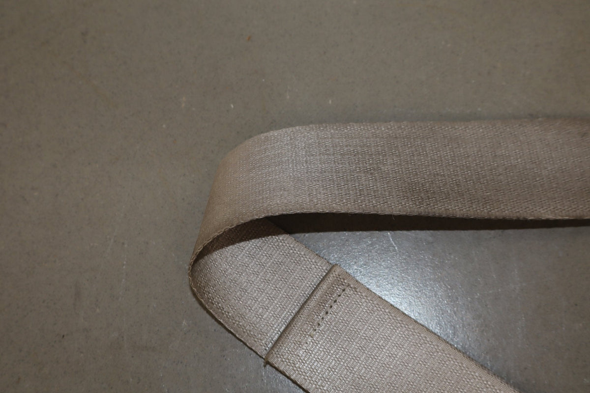 1997-2004 Chevrolet Corvette C5 Driver Seat Belt Retractor Light Grey 88893509