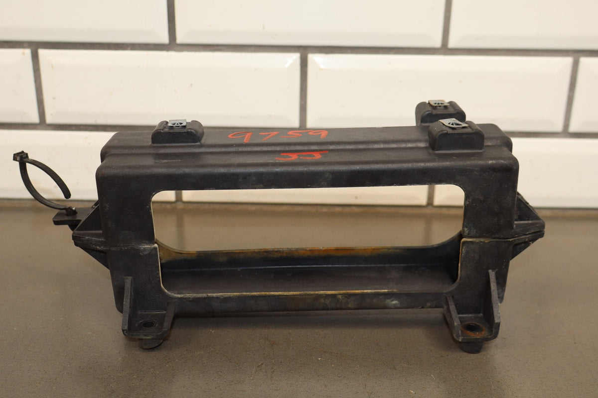1997-2004 Chevrolet Corvette C5 ECU Bracket 10288067