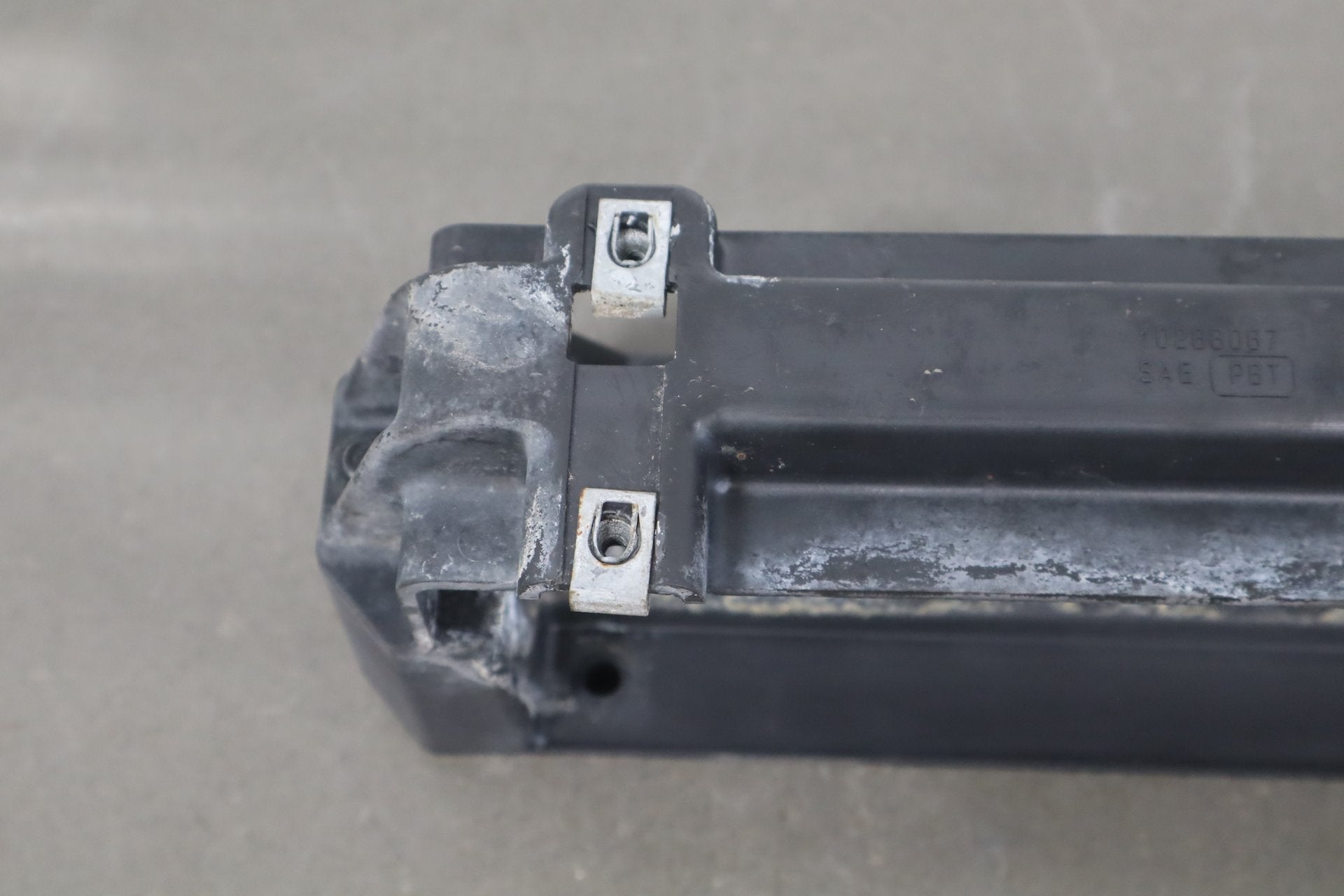 1997-2004 Chevrolet Corvette C5 ECU Bracket 10288067