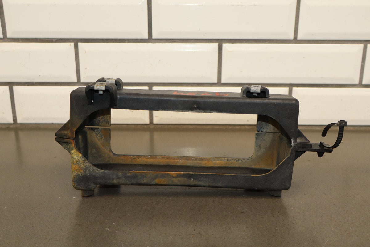 1997-2004 Chevrolet Corvette C5 ECU Bracket 10288067