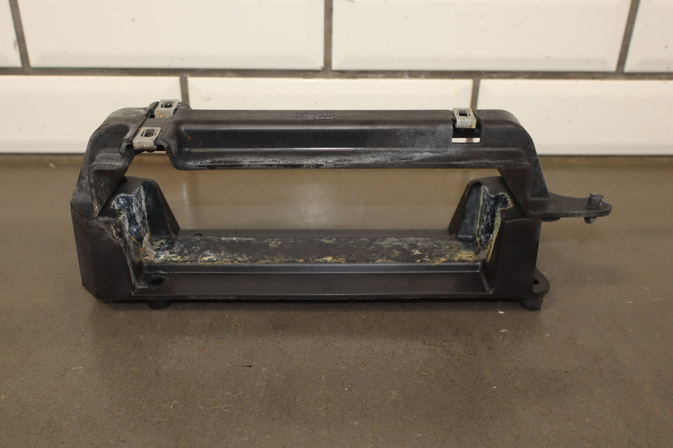 1997-2004 Chevrolet Corvette C5 ECU Bracket 10288067